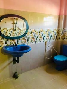 Araliya hotel的一间浴室