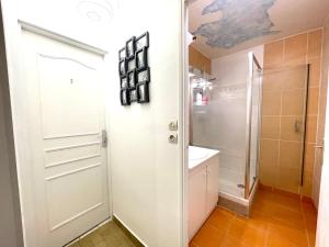 荷里尤Chambre privée en colocation dans un appartement au centre de rillieux la pape的相册照片