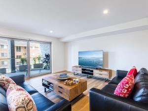 尼尔森湾5 Kingfisher, 5-7 Ondine Close, Nelson Bay, luxury apartment with Wifi and air conditioning的相册照片