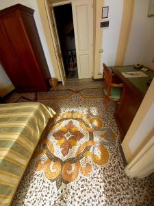 维奥拉别墅酒店客房内的一张或多张床位