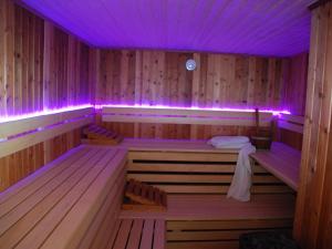 HarscheidBeautiful Holidayhome with sauna and terrace的相册照片