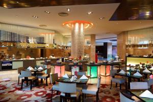 浦东绿地铂骊酒店（近浦东国际机场，近迪士尼）餐厅或其他用餐的地方