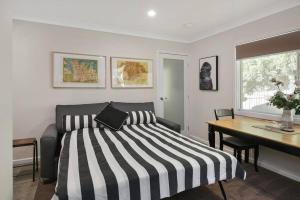 黑荒地Sur Le Mont - Blackheath - Studio Apartment的相册照片