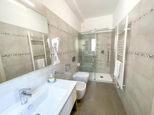 伊尔卡畔诺旅馆的一间浴室