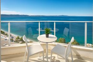 TUI BLUE Adriatic Beach - All Inclusive - Adults Only的阳台或露台