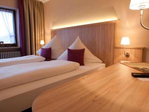 Hotel-Gasthof Sperrer客房内的一张或多张床位