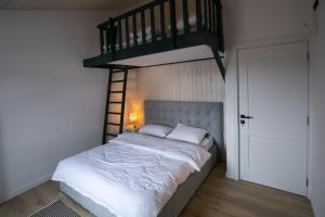 Cozy Rooms Toplita客房内的一张或多张床位
