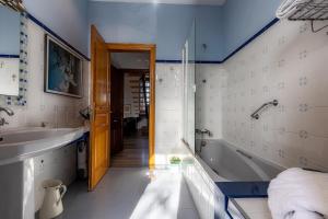 Finca Almenara de Copau的一间浴室
