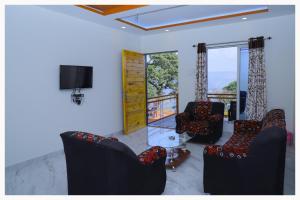 马哈巴莱斯赫瓦尔Sai Siddhigiri Villa的相册照片