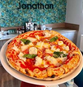 科马罗姆Jonathan Bed&Pizza的相册照片