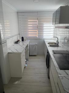 梅利利亚Precioso apartamento a 50 metros de la playa的相册照片