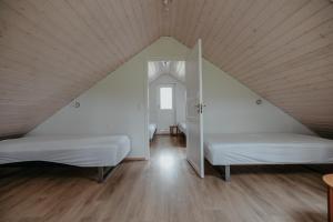 Brúnastaðir Holiday Home客房内的一张或多张床位