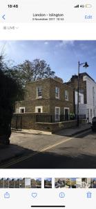 伦敦4 Islington Park Street的街道上的砖砌建筑的照片