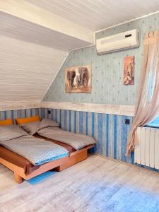 Sailor's Apartman客房内的一张或多张床位
