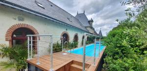 Vernou-sur-BrenneDemeure de 6 chambres avec piscine interieure jacuzzi et jardin clos a Vernou sur Brenne的相册照片