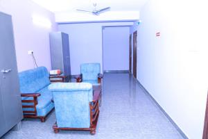 Private Room Non AC At Varun Vihar Near Horsley Hills的休息区