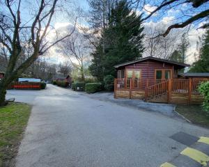 温德米尔Cheerful 3 bedroom Lodge At White cross Bay Windermere的相册照片