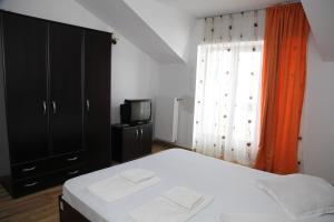 Hotel Rodiv客房内的一张或多张床位