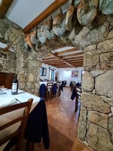 Turismo Rurale Filieri餐厅或其他用餐的地方