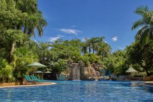 澳门澳门雅辰酒店的瀑布度假村的游泳池