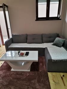 Apartmani Dimitrije 1的休息区