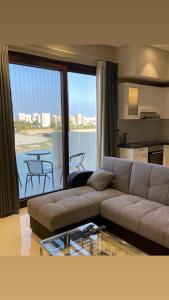 Hawana salalah Apartment Mimosa的休息区