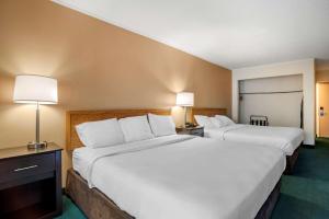 罗德威旅馆及套房 - 里霍博斯海滩（Rehoboth Beach）客房内的一张或多张床位