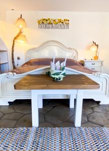 Pistachio Guesthouse, Παραδοσιακός ξενώνας客房内的一张或多张床位