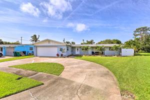 Merritt IslandMerritt Island Home with Private Pool and Patio!的相册照片