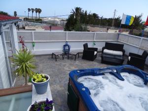 Las PuntillasRickaty Lodge Bed and Breakfast, Hotel de aeropuerto, Plane spotting Hotel, Las Palmas Airport, Gran Canaria Airport, LPA, Spain的相册照片