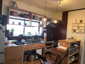 Woman Only Ohenro House33 - Vacation STAY 27239v餐厅或其他用餐的地方