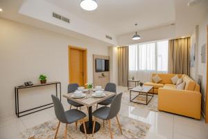 Platinum Coast Hotel Apartments的休息区