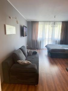 Apartament Zdrojowa的休息区