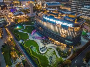 上海上海柏凡音乐酒店的城市建筑物的头顶景色