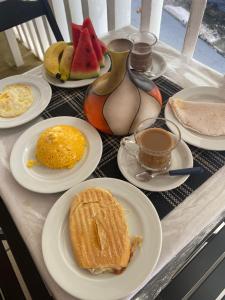Hospedagem São Francisco提供给客人的早餐选择