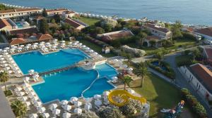 Roda Beach Resort & Spa鸟瞰图