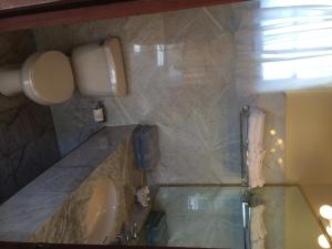 伯特堡酒店的一间浴室
