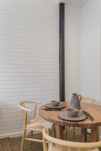 里斯本Casa Boma Lisboa - Design Apartment with Private Vegetal Terrace - Lapa VII的相册照片