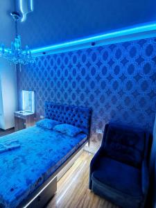 New luxury apartment 2022 with jacuzzi on Stalevarov 18客房内的一张或多张床位