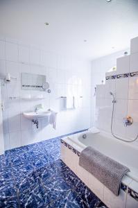 Hotel Blischke的一间浴室