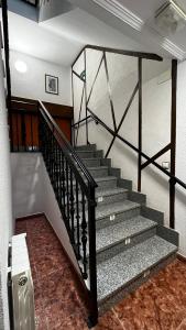 拉阿贝尔卡El Palaero的楼梯间房子的楼梯