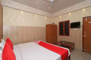 BijnaurOYO 13234 Hotel Mahak的相册照片
