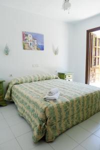 Sunny Coastal 1 Bed Apartment - Vera Coast: 2mins to Beach客房内的一张或多张床位