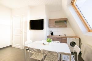 杜塞尔多夫RAJ Living - City Apartments with 2 , 3 and 6 Rooms - 15 Min to Messe DUS and Old Town DUS的相册照片