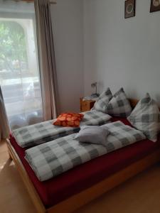 Apartmani Jozefina客房内的一张或多张床位