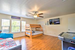 圣安东尼奥Spacious San Antonio Home about 3 Mi to SeaWorld!的相册照片