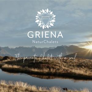 迈尔霍芬Griena NaturChalets ****的河滨天然小木屋的标志