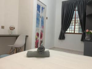 大山脚Queen Room Semi Attached Bathroom Bukit Mertajam Alma Impian的相册照片