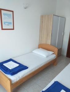 Apartments Jakov客房内的一张或多张床位