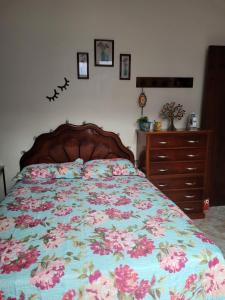Casa aconchegante em Vila Valqueire客房内的一张或多张床位